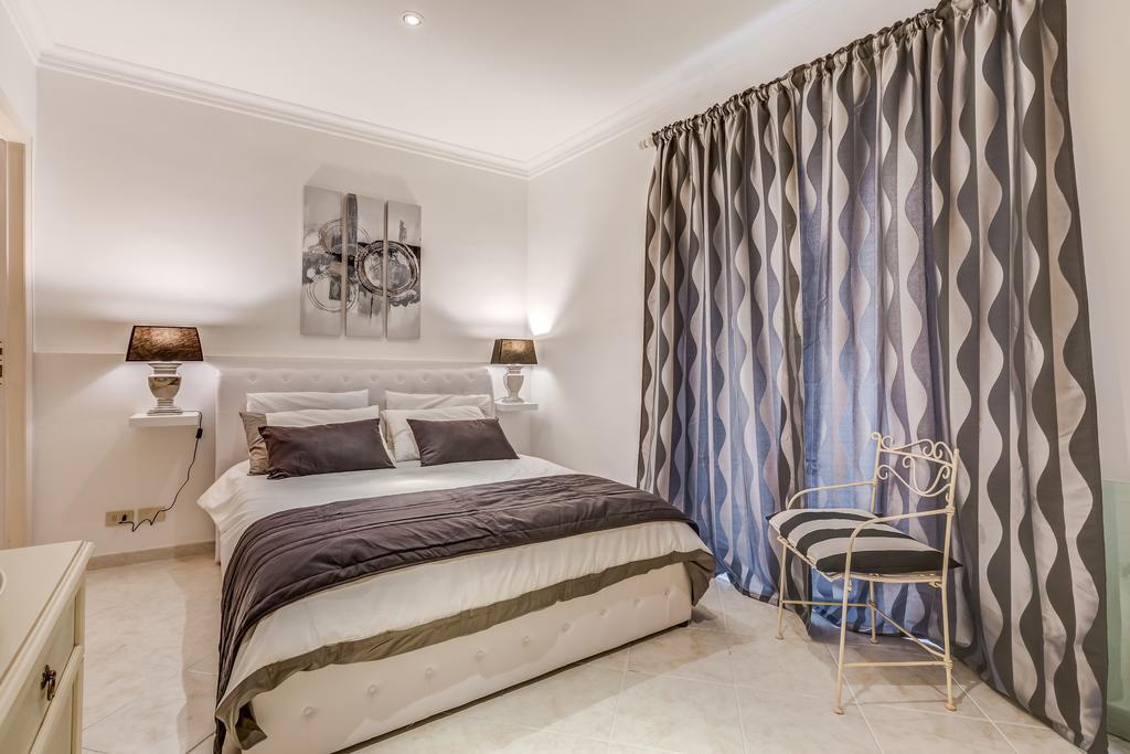 Veneto Excelsior Suite Rom Rum bild